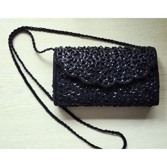 PURSE-HANDBAG-BIJOUX TERNER-Black-Beaded-Beaded Strap-Snap Closure-Clutch - Picture 1 of 15